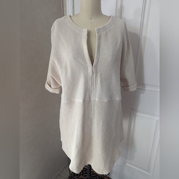 Balm wears Waffle Dress - Picture 4 of 9